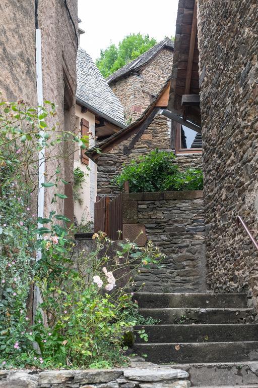 Le Compostelle De Conques Apartment Екстериор снимка