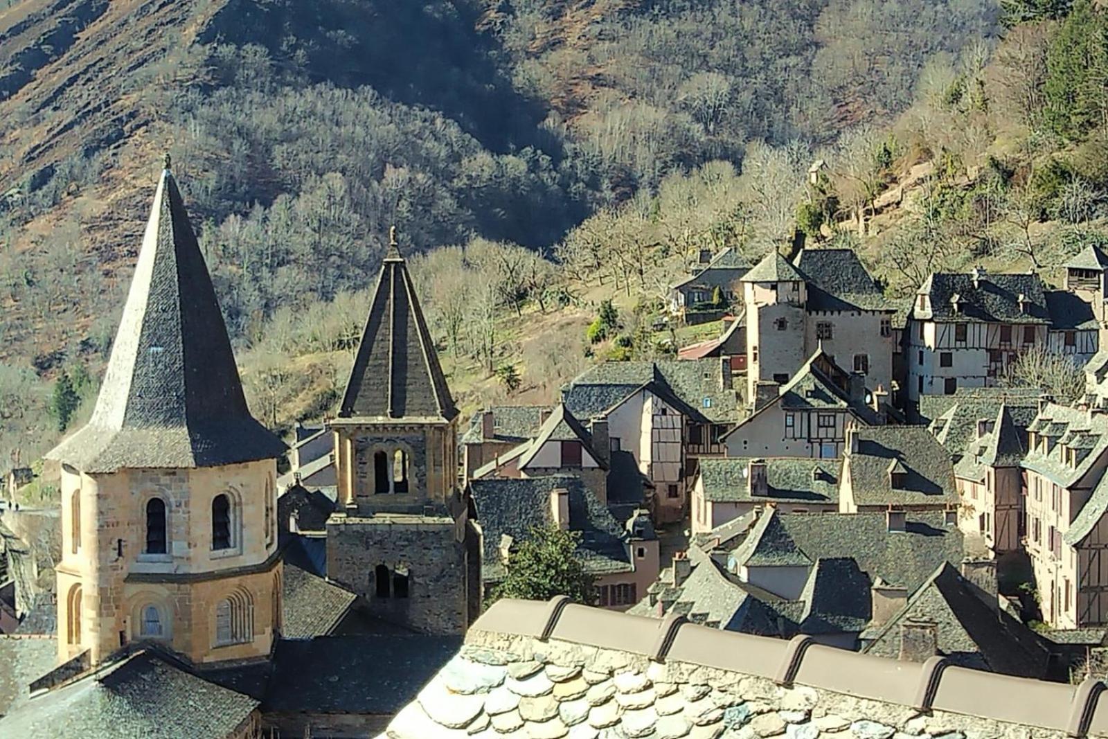 Le Compostelle De Conques Apartment Екстериор снимка