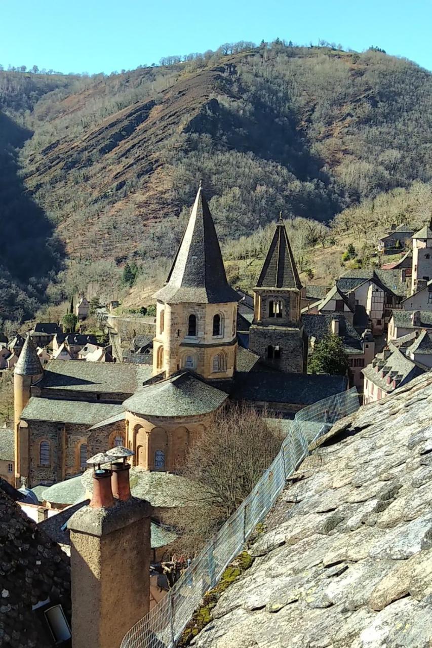 Le Compostelle De Conques Apartment Екстериор снимка